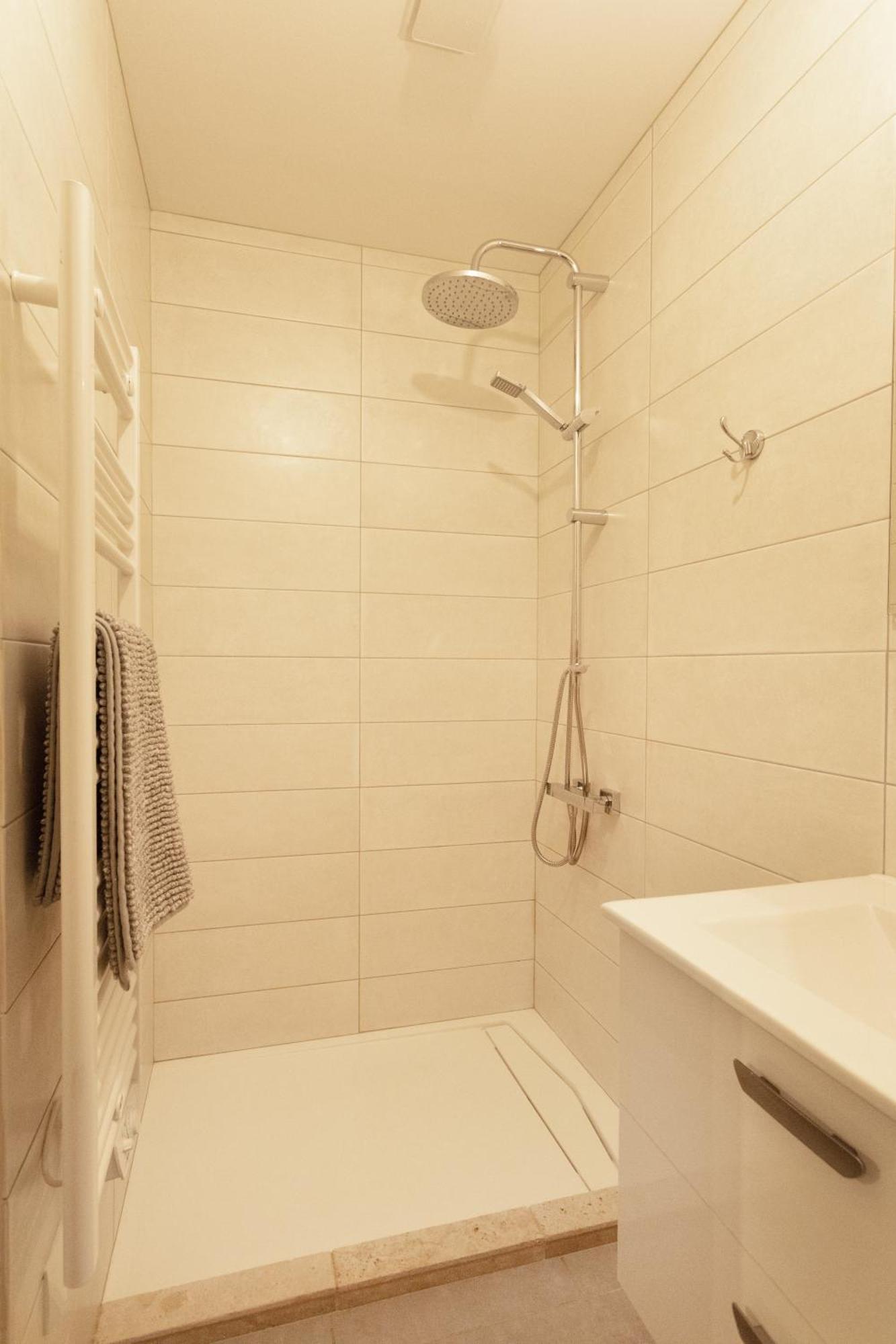 Logement Equipe Saint-Paul-de-Varax Luaran gambar
