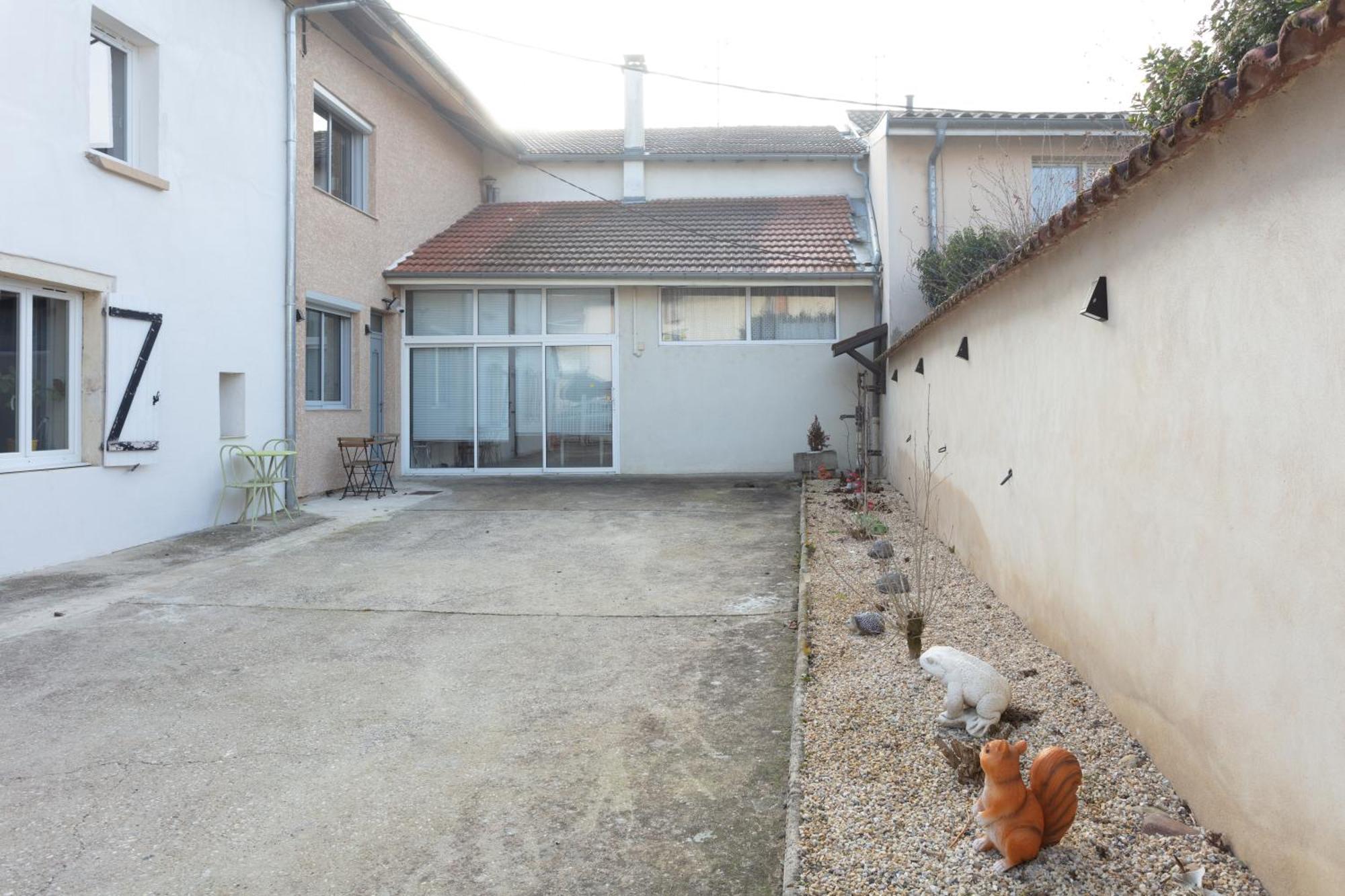 Logement Equipe Saint-Paul-de-Varax Luaran gambar